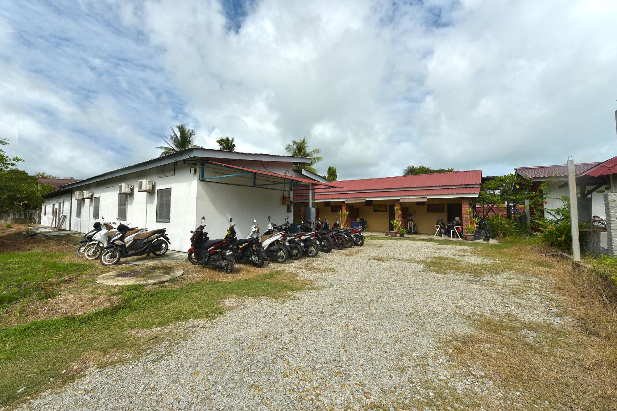 Oyo Home 90348 Inspire Rooms Langkawi Luaran gambar