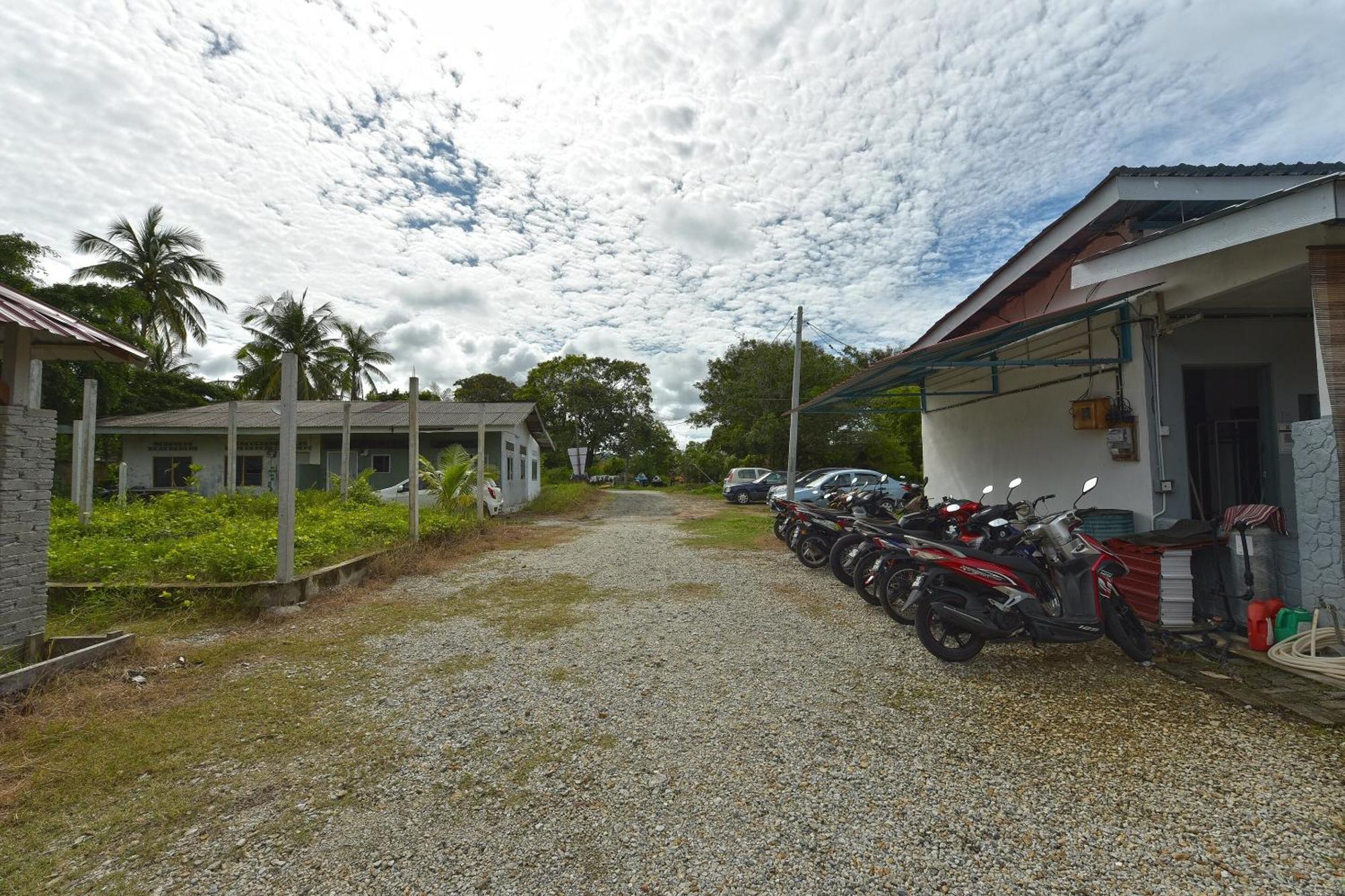 Oyo Home 90348 Inspire Rooms Langkawi Luaran gambar